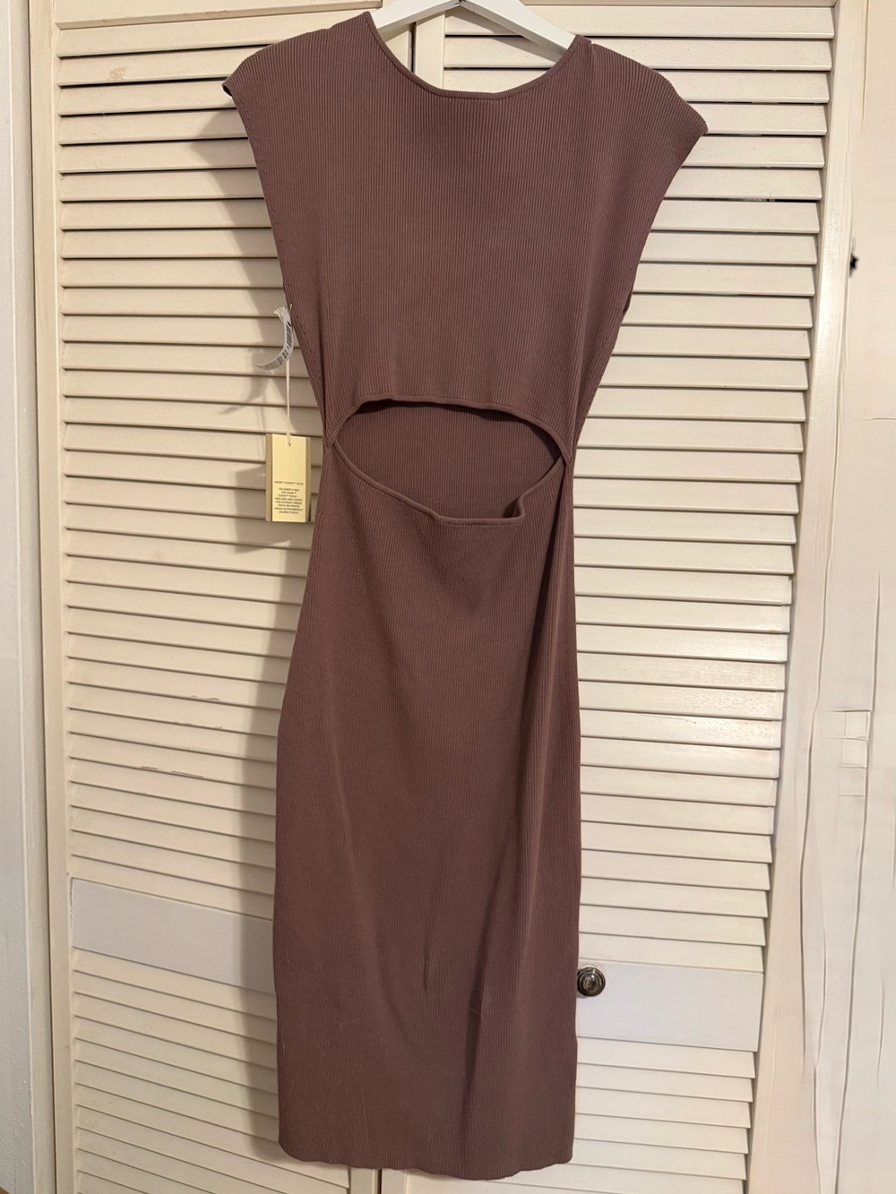 NWT Aritzia Wilfred Free Cut-Out Knit Midi Dress Deep Taupe L